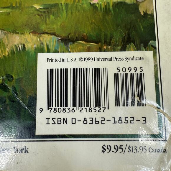 The Calvin and Hobbes Lazy Sunday Book - Picture 3 of 4